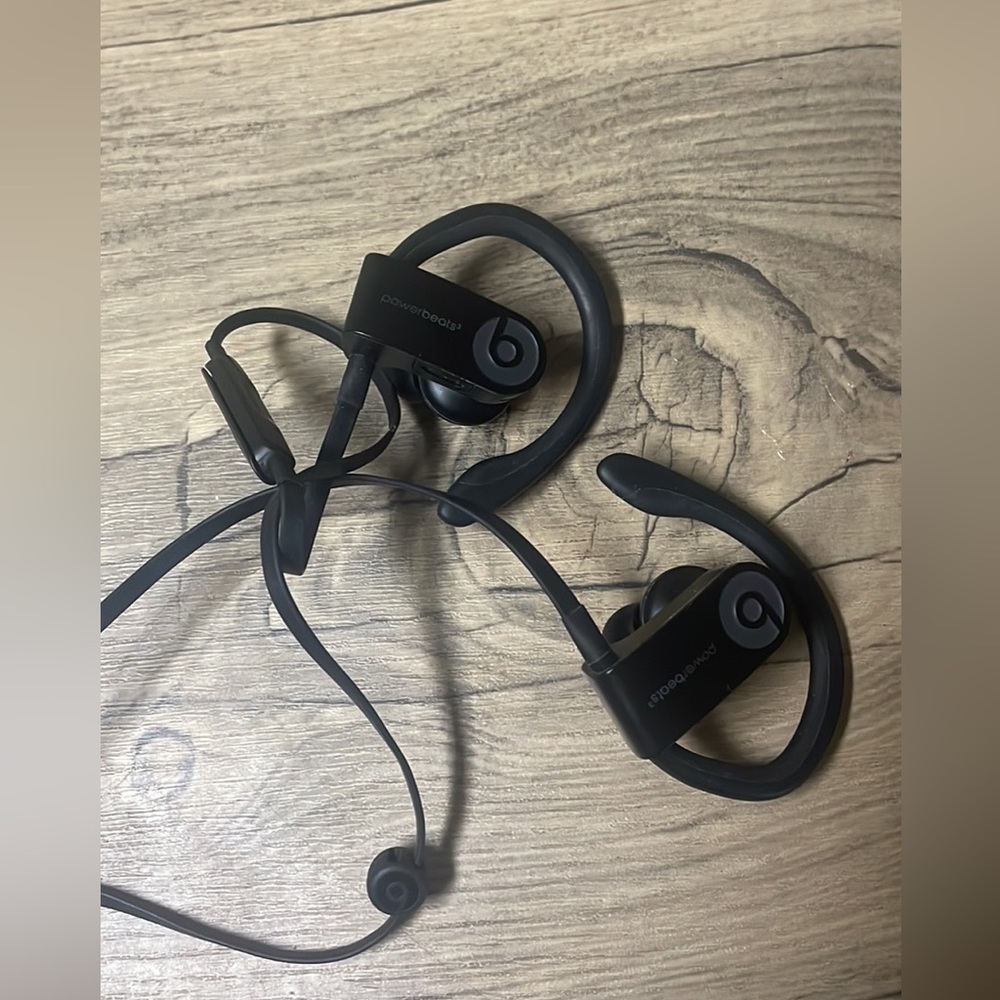 Power Beats 3